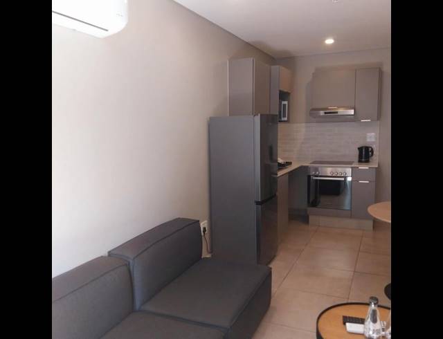 1 BEDROOM APARTMENT FOR SALE IN SANDTON CBD